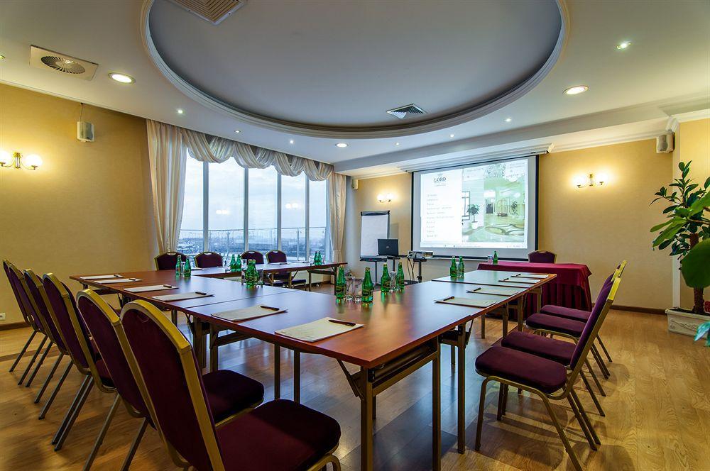 Hotel Lord - Warsaw Airport Exterior photo