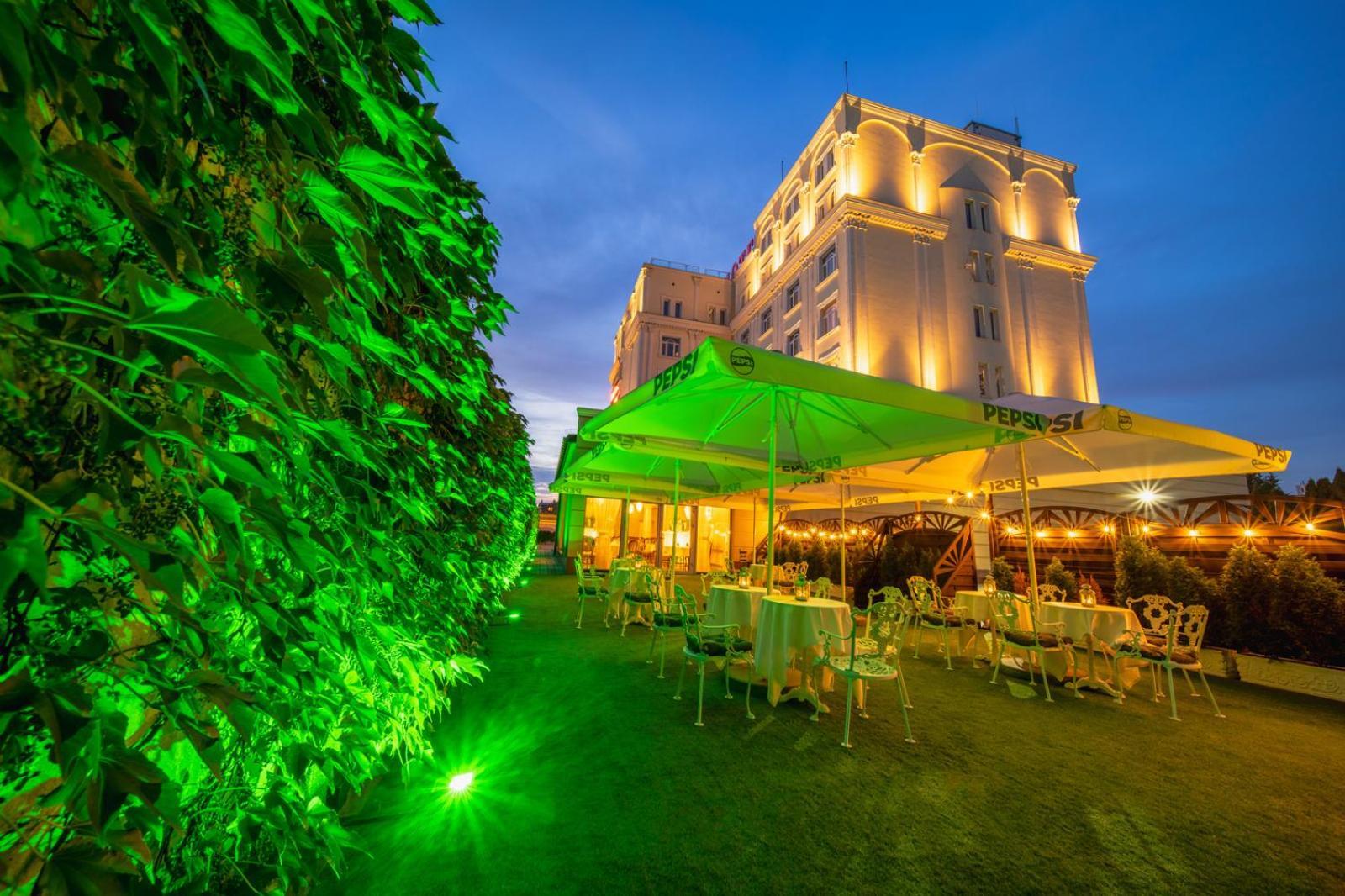 Hotel Lord - Warsaw Airport Exterior photo